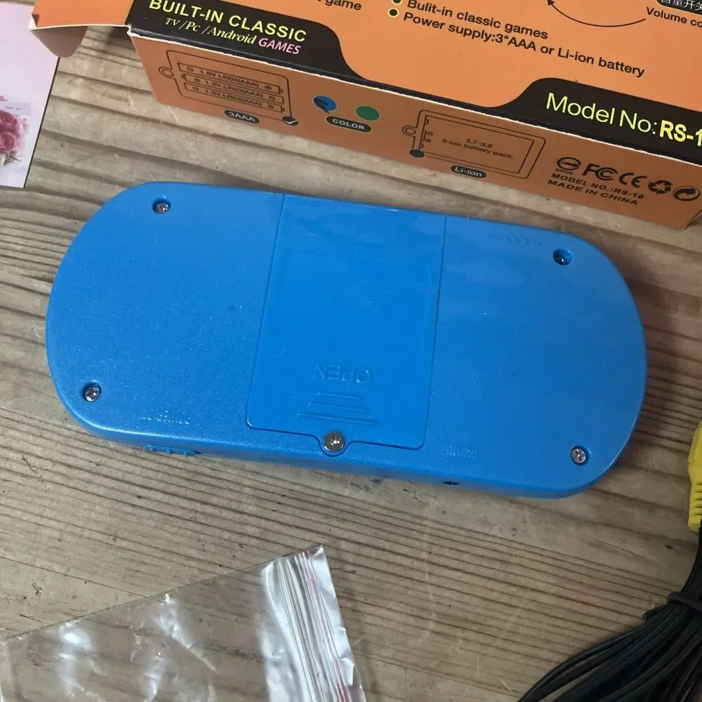 Handheld Classic Game Player for Kids Adults RS16 Portable Modded Controller